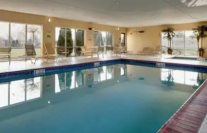 Hotel Hampton & 3*