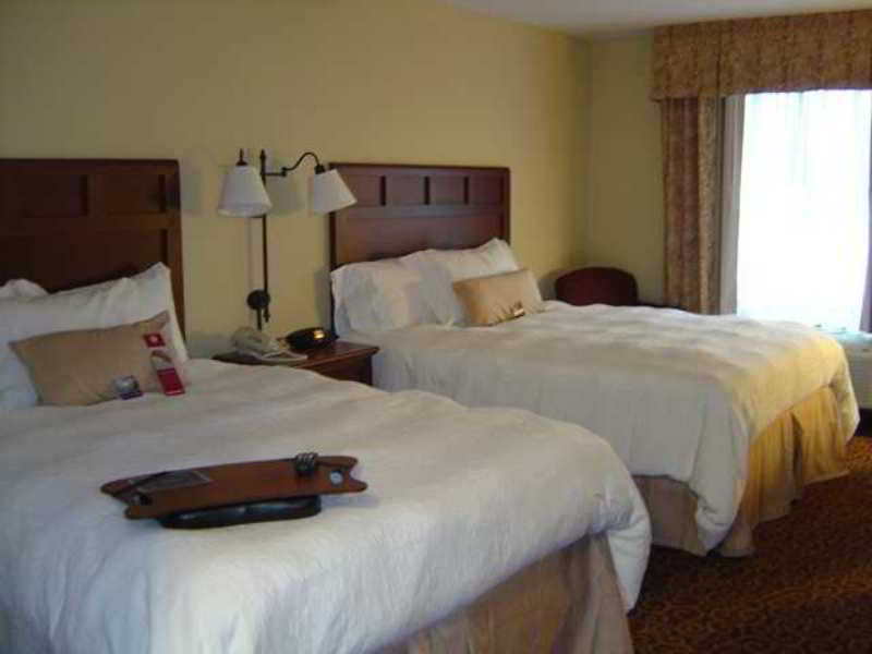 Hotel Hampton &