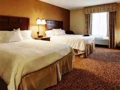 Hotel Hampton & 3*